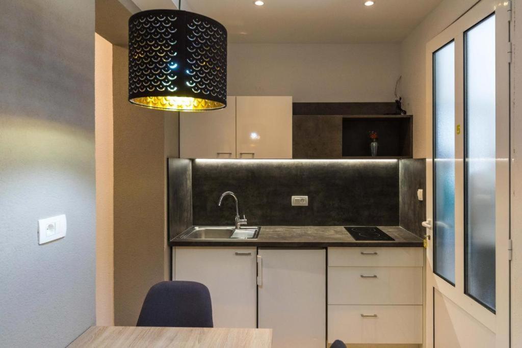 Apartments Gavran 2. บาชกาโวดา ภายนอก รูปภาพ