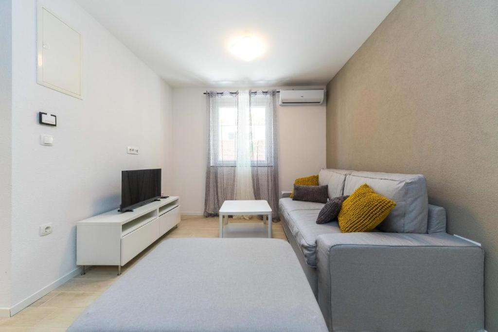 Apartments Gavran 2. บาชกาโวดา ภายนอก รูปภาพ